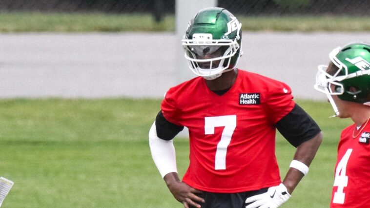 aaron-glenn’s-jets-bet-on-geno-smith-and-frank-reich-to-escape-afc-east-basement-in-2026