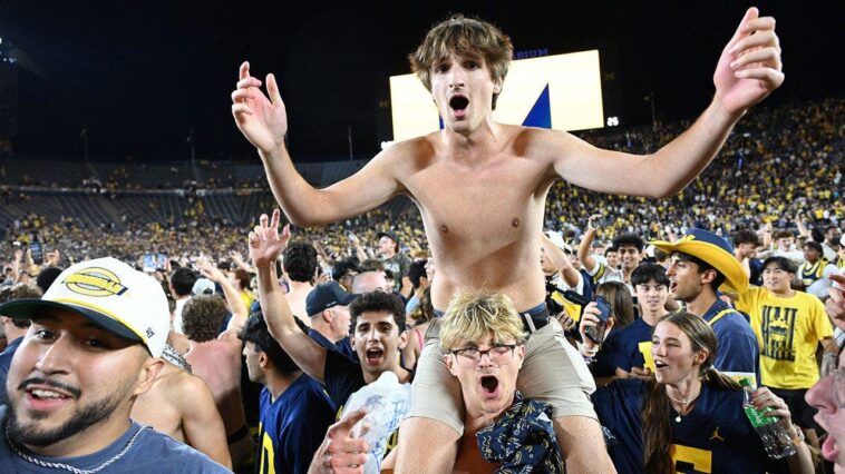 michigan-fans-storming-the-field-after-beating-a-mac-school-was-amazing,-ole-miss-fan-goes-viral-&-lsu-fights