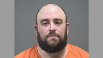 armed-man-arrested-while-‘pushing-his-way’-through-crowd-during-ohio-gubernatorial-candidate’s-speech