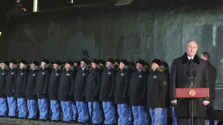 russia’s-quieter-nuclear-submarines-threaten-nato,-former-commander-warns