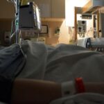 icu-nurses-help-baptize-elderly-patient-just-days-before-death