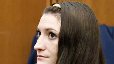 hasan-piker-defends-lindsay-clancy,-rips-anyone-siding-with-prosecutors