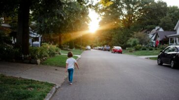 america’s-broken-parenting-culture-criminalizes-independence