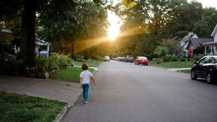 america’s-broken-parenting-culture-criminalizes-independence