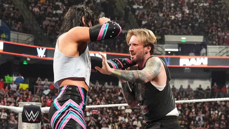 comedian-matt-mathews-faces-wrath-of-wwe-stars-as-he-gets-dragged-into-ring-on-‘monday-night-raw’