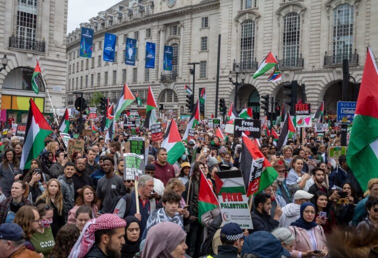 uk.’s-anti-israel-boycott-sparks-furious-retaliation