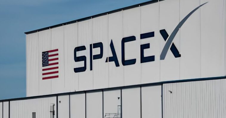 spacex-to-build-$100b-rocket-center-in-deep-red-louisiana,-may-create-10,000-jobs