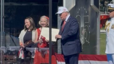 president-trump-awards-posthumous-medal-of-freedom-to-the-“man-in-the-red-bandana”-welles-crowther-(video)