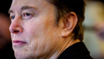 director-alex-gibney’s-four-hour-doc-‘musk’-asks-if-tech-mogul-is-the-‘greatest-living-inventor’-or-a-‘fascist’-who-‘has-lost-his-mind’
