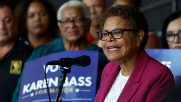 house-oversight-committee-calls-out-la-mayor-karen-bass-after-she-dodges-testifying-at-hearing