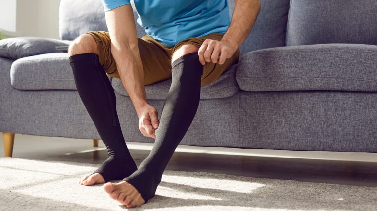 7-compression-socks-to-try-if-you-sit-or-stand-all-day,-according-to-the-experts