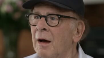 art-garfunkel-says-he-is-considering-leaving-america-over-trump’s-presidency