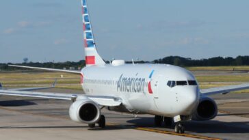 ‘demonic’-attack-ends-in-irate-passenger-duct-taped-to-seat,-thanks-to-gun-guy-who-defended-jewish-christian-author