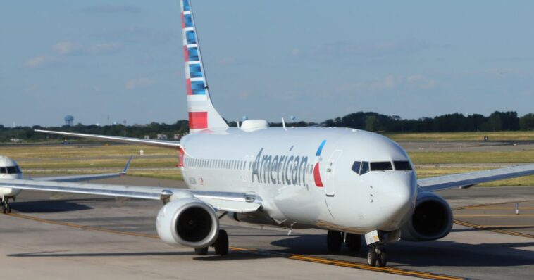 ‘demonic’-attack-ends-in-irate-passenger-duct-taped-to-seat,-thanks-to-gun-guy-who-defended-jewish-christian-author