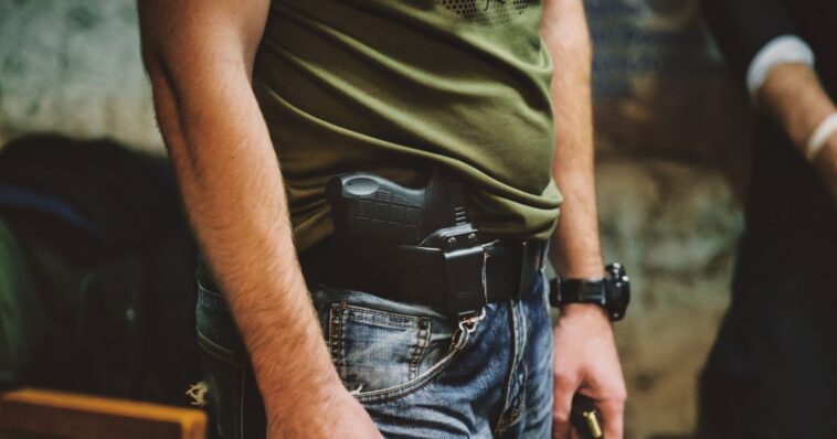 knife-wielding,-would-be-bank-robber-shot-dead-by-armed-customer-in-texas