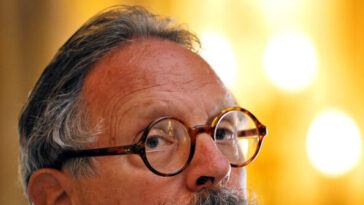 ex-swiss-banking-chief-convicted-in-$101m-kuwaiti-bribery-scheme