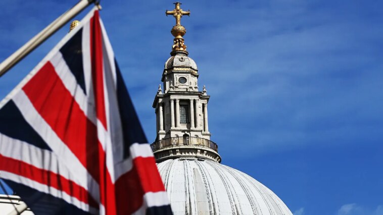 american-bishop-robert-barron-calls-out-st.-paul’s-cathedral-in-uk-over-nightclub-partnership