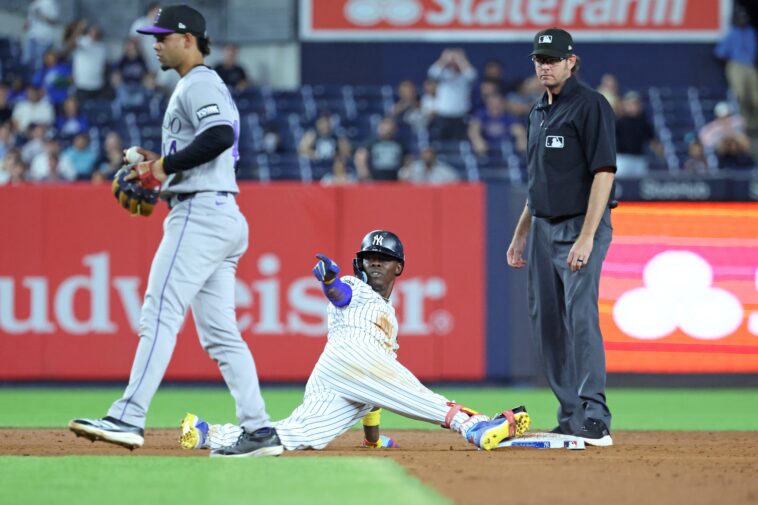 jazz-chisholm-jr.-exits-with-thumb-injury-in-yankees-concern:-‘we’ll-see’