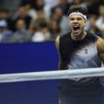 young-american-pulls-off-stunning-us.-open-upset-over-defending-champion-in-the-middle-of-the-night