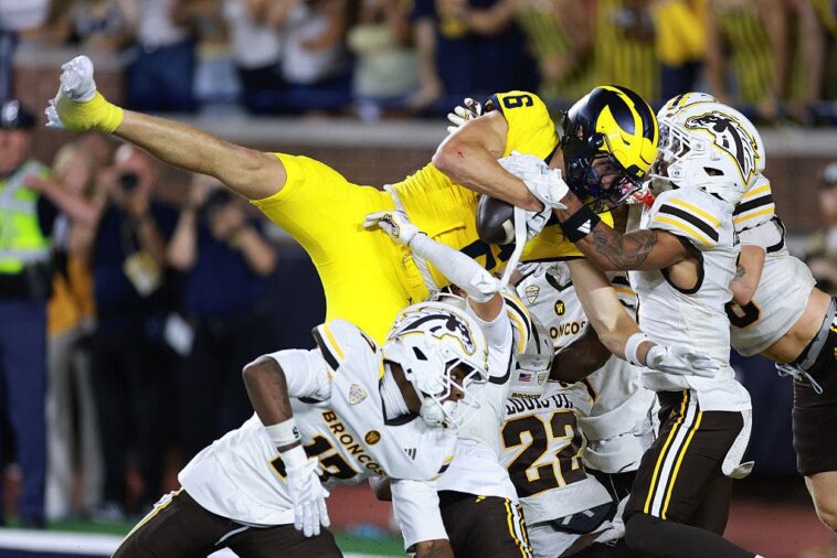 clay-travis’-starting-11:-michigan-steals-a-win;-lane-kiffin-embarrasses-dabo-swinney