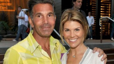 ‘full-house’-star-files-for-divorce-from-spouse-after-almost-28-years