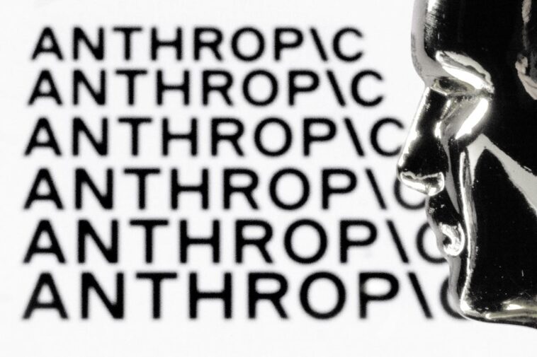 anthropic-researcher-claims-ai-could-‘kill-us-all,’-publicly-quits