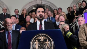 we-forgot-9/11:-then-we-swore-a-mayor-in-on-the-qur’an-–-part-one