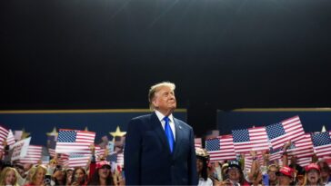 trump-promises-$5,000-‘trump-dividend’-for-every-american-if-republicans-win-the-midterms