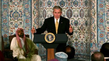 bush-revives-‘islam-is-peace’-message-with-fresh-focus-on-post-9/11-mosque-visit