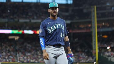 texas-rangers-vs-seattle-mariners-betting-preview-as-wild-card-race-heats-up-in-final-weeks