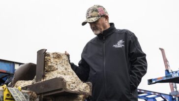 family-of-9/11-hero-to-retrace-his-steps-in-final-tunnel-to-towers-stop