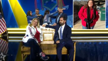 slain-loyola-student-sheridan-gorman’s-mother-gifts-congress-bench-dedicated-to-her-daughter-at-gop-midterm-convention