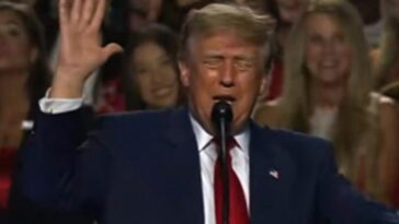 trump-cracks-up-crowd-at-midterm-convention-with-pledge-to-vote-–-the-media-will-lose-their-minds-over-this-(video)