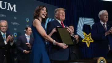 trump-signs-bill-authorizing-construction-of-monument-honoring-medal-of-honor-recipients