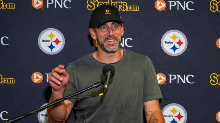 outkick’s-craig-carton-rips-steelers-quarterback-aaron-rodgers:-‘he’s-a-lousy-person’