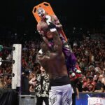omos-annihilates-rey-mysterio-after-winning-triplemania-34-match,-getting-reinstated-to-aaa-roster
