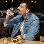 more-americans-are-dining-alone-as-solo-restaurant-reservations-soar,-data-shows