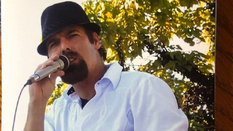 country-singer-brian-‘nashville’-duckworth,-voice-behind-family-band-taylor-made,-dies-at-56