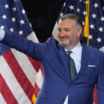fired-up-crowd-interrupts-ted-cruz-with-‘ted,-you-suck!’-chants