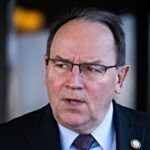 rep.-tom-tiffany-swims-to-safety-after-small-plane-he’s-in-loses-power,-ditches-in-wisconsin-lake