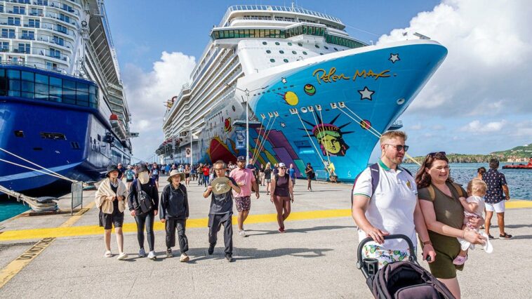 cruise-passengers-erupt-over-‘rude’-luggage-habit-that-sharply-divides-travelers