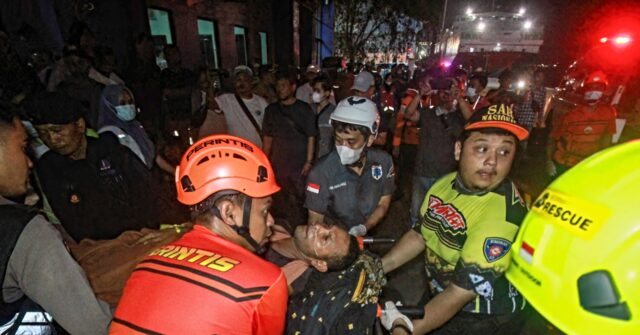 watch:-packed-indonesia-ferry-capsizes,-rescue-underway-but-death-toll-could-hit-100+