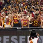 usc-fans-trade-punches-with-one-another-in-the-stands-because-winning-sometimes-isn’t-enough