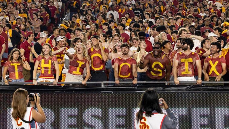 usc-fans-trade-punches-with-one-another-in-the-stands-because-winning-sometimes-isn’t-enough