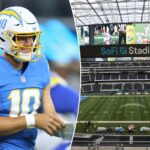 chargers’-embarrassingly-cheap-ticket-prices-enter-jets-territory,-prompt-hysterical-dollar-tree-reactions