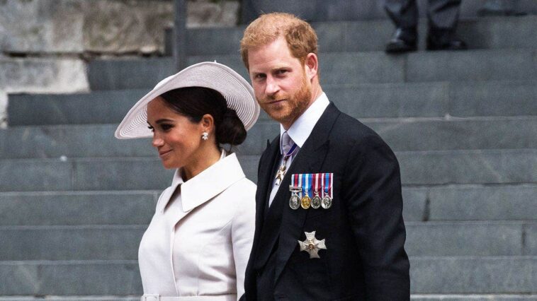 king-charles-draws-‘line-in-the-sand’-with-prince-harry,-meghan-markle-after-couple-caught-off-guard:-expert