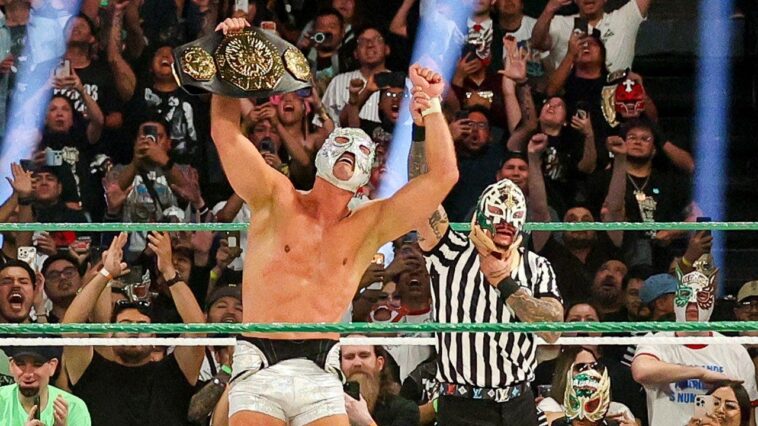 el-grande-americano-caps-triplemania-34-with-aaa-mega-championship-victory-over-dominik-mysterio