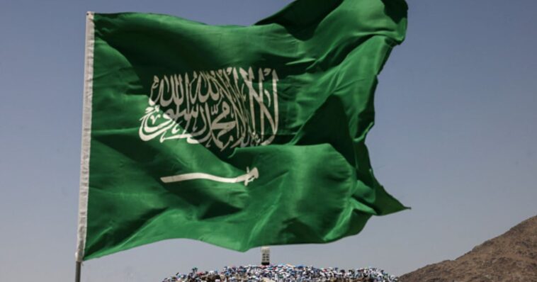 saudi-arabia-vows-retaliation-on-iran-backed-houthis-after-attack-on-oil-facilities