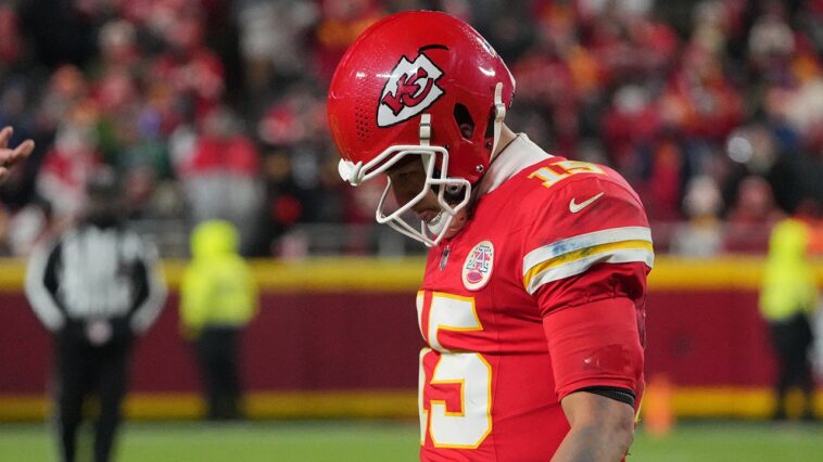 kansas-city-chiefs’-roster-concerns-linger-as-they-host-the-denver-broncos-on-monday-night-football