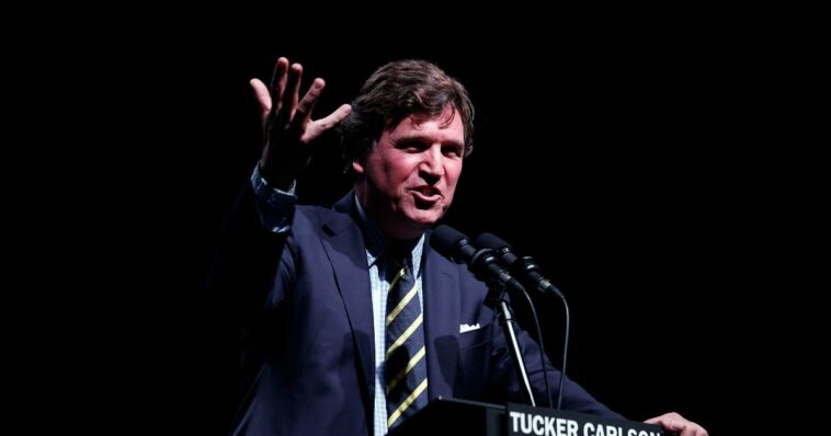 new-york-post-refers-to-tucker-carlson-as-‘nicotine-pouch-salesman’-in-report-over-his-el-sayed-support